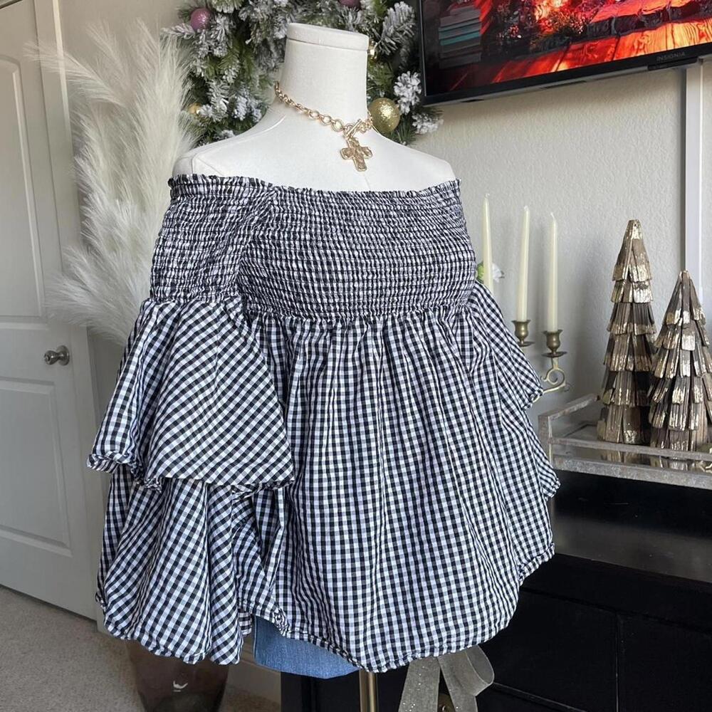 Gingham Ruffle Blouse - Picture 3 of 4